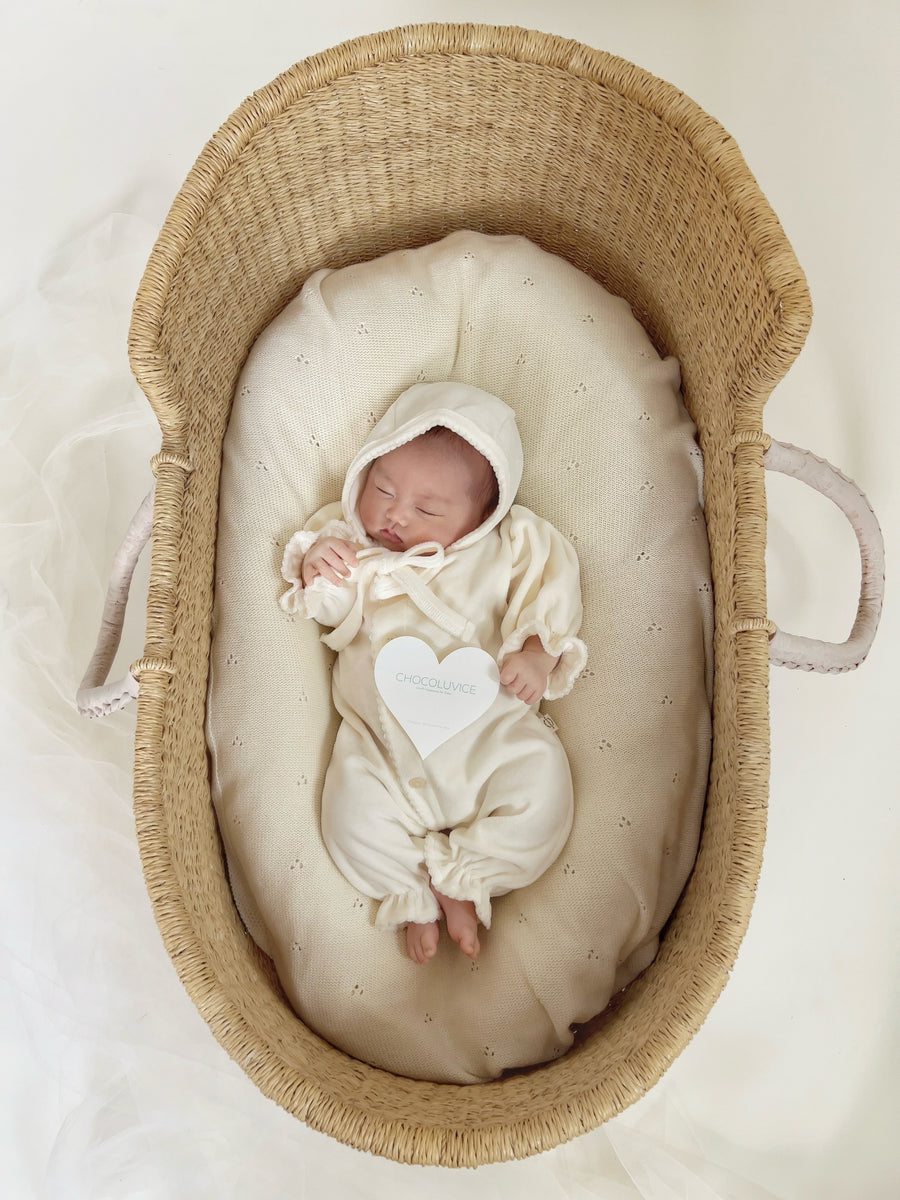 【monbebe】 ベロアスノーグローリーロンパース