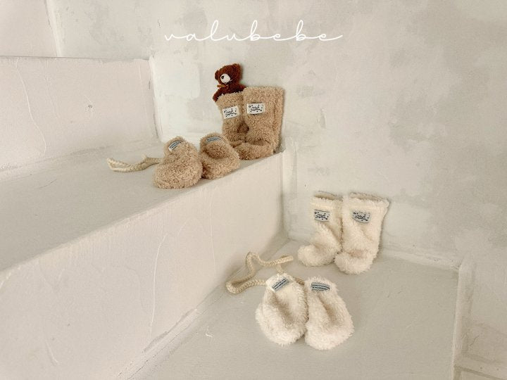 【valubebe】 Fluffy Mute Gloves 25 (手袋)