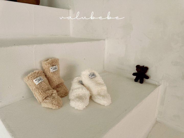 【valubebe】 Fluffy Winter Boots 25 (ブーツ)