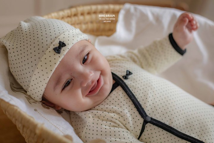 【one gram】 Rie newborn Suit  ※クーポン使用で表示価格よりさらに10%OFF！9月30日（火）23：59まで！クーポンコード：spt10