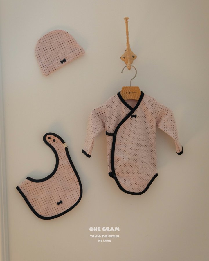 【one gram】 Rie newborn Suit  ※クーポン使用で表示価格よりさらに10%OFF！9月30日（火）23：59まで！クーポンコード：spt10