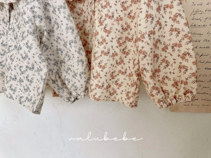 【valubebe】 Rumi Collar Blouse (Bebe)