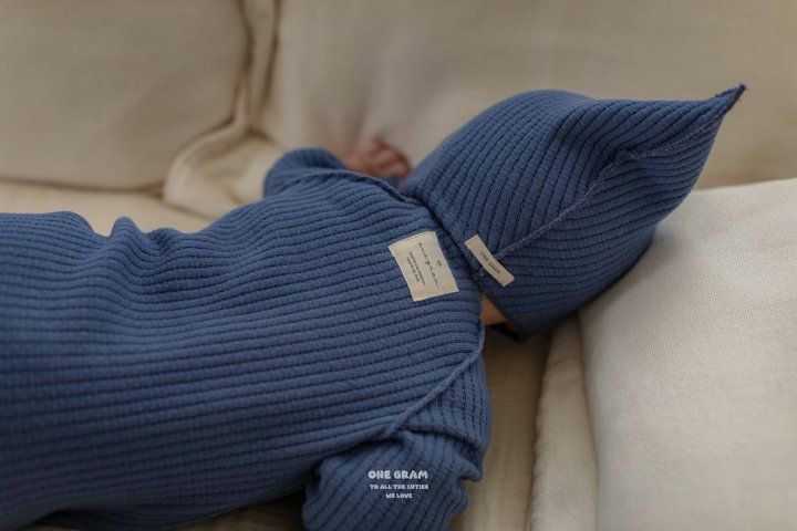 【one gram】 David body Suit  ※クーポン使用で表示価格よりさらに10%OFF！9月30日（火）23：59まで！クーポンコード：spt10