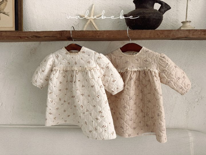 【valubebe】 Lace padded one-piece (bebe)