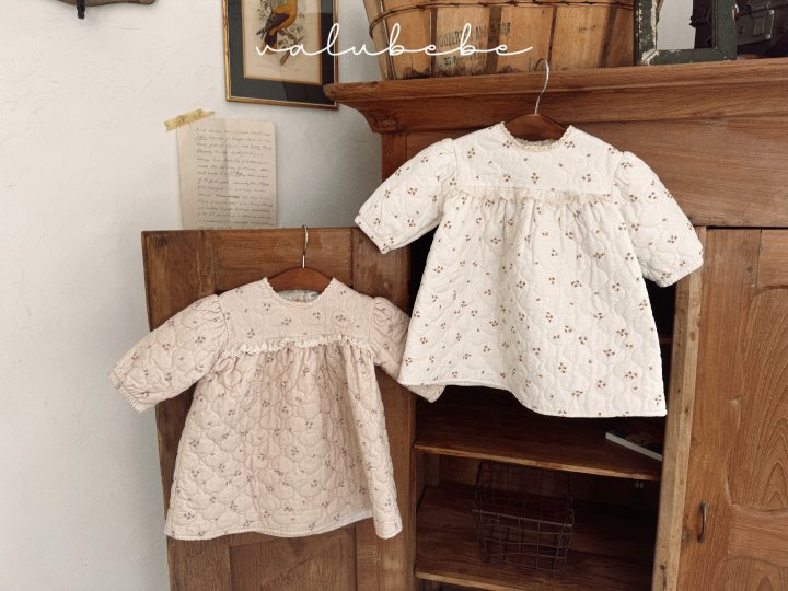 【valubebe】 Lace padded one-piece (bebe)