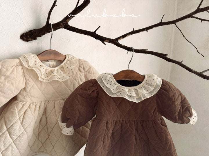 【valubebe】 Dot Collar Quilted One Piece (Bebe)