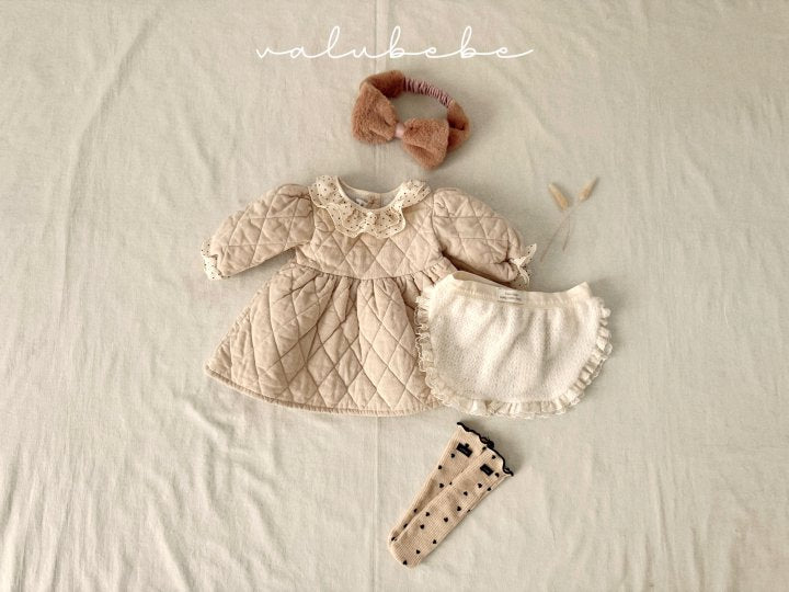 【valubebe】 Dot Collar Quilted One Piece (Bebe)
