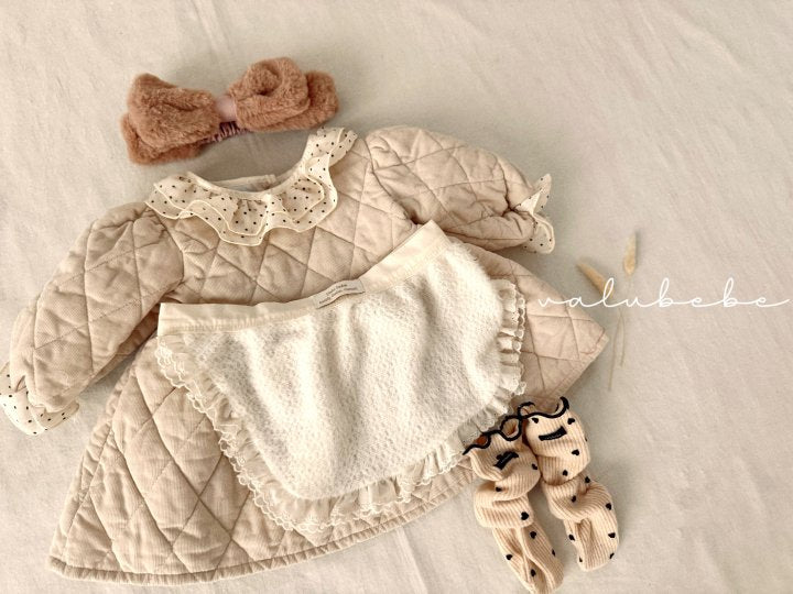 【valubebe】 Dot Collar Quilted One Piece (Bebe)