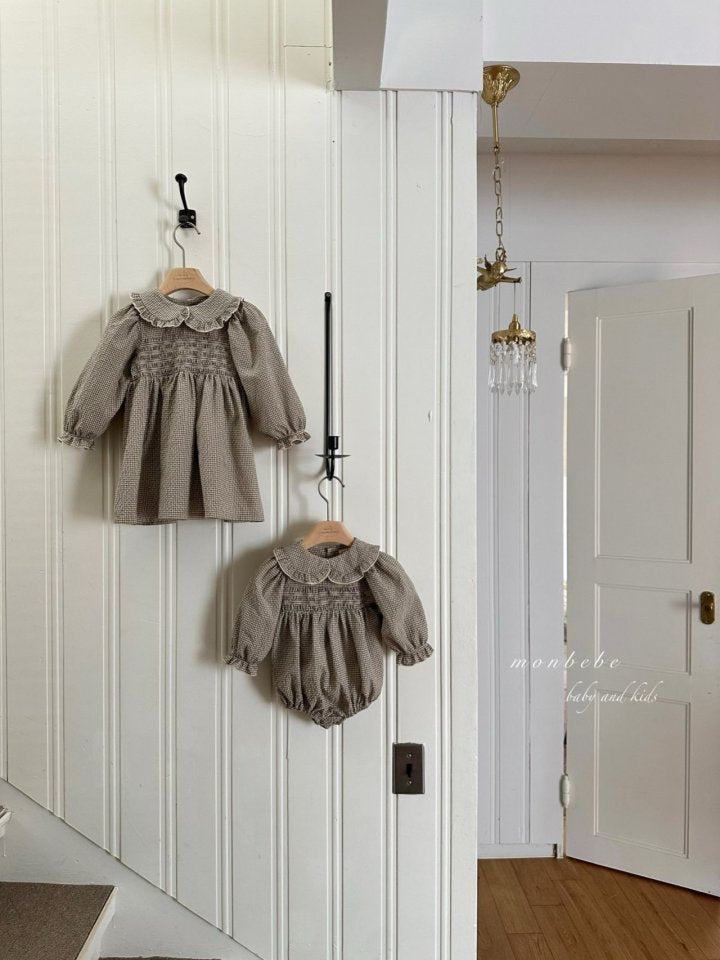 【monbebe】 Autumn Zimmer one piece