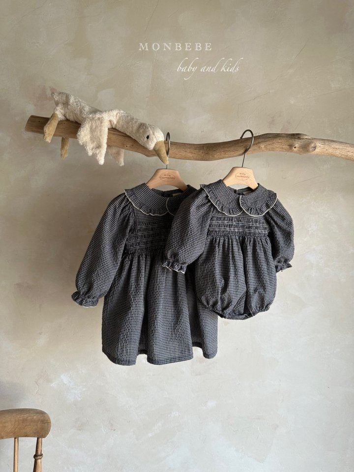 【monbebe】 Autumn Zimmer Frill Suit