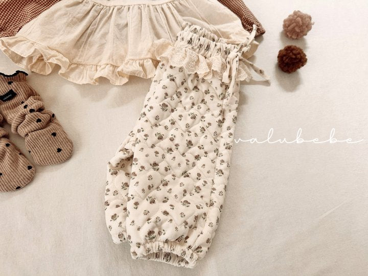 【valubebe】 From lace padding pants (bebe)