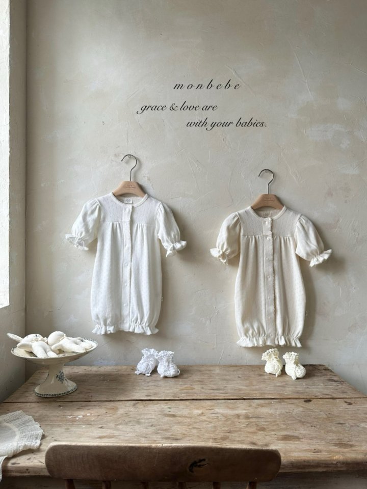 【monbebe】 Brandy Suit
