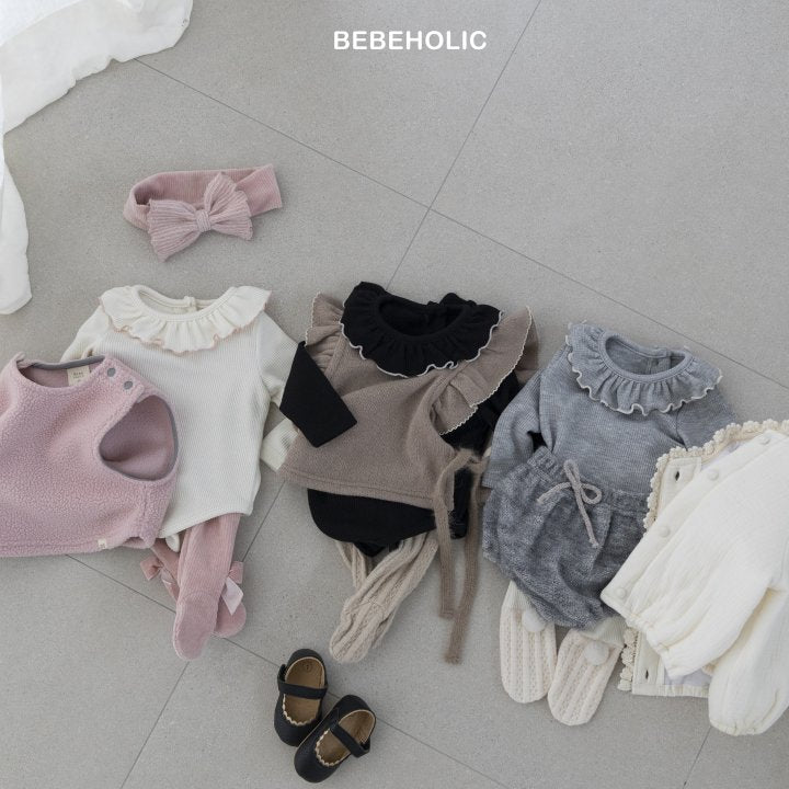【bebeholic】 Diana Ruffle Suit