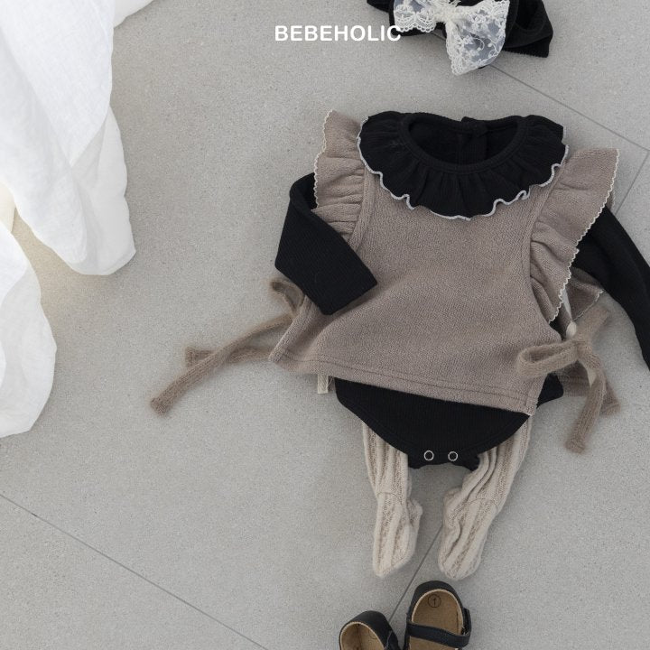 【bebeholic】 Diana Ruffle Suit