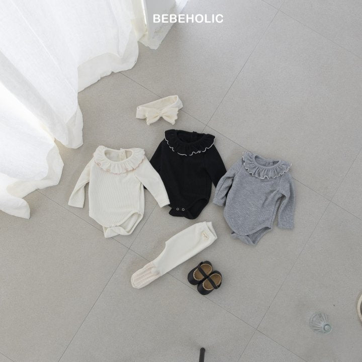 【bebeholic】 Diana Ruffle Suit