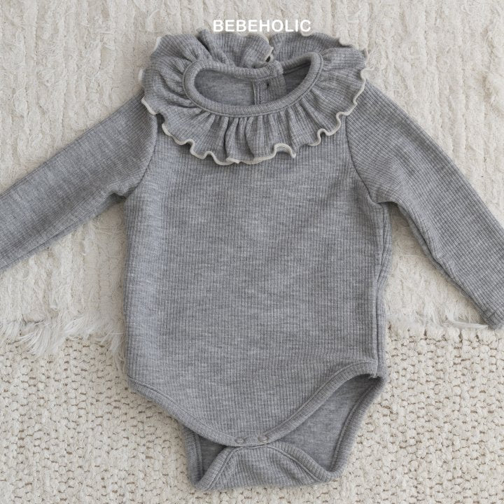 【bebeholic】 Diana Ruffle Suit