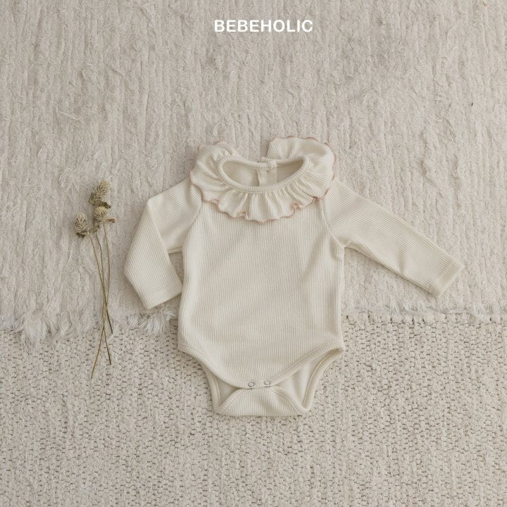 【bebeholic】 Diana Ruffle Suit