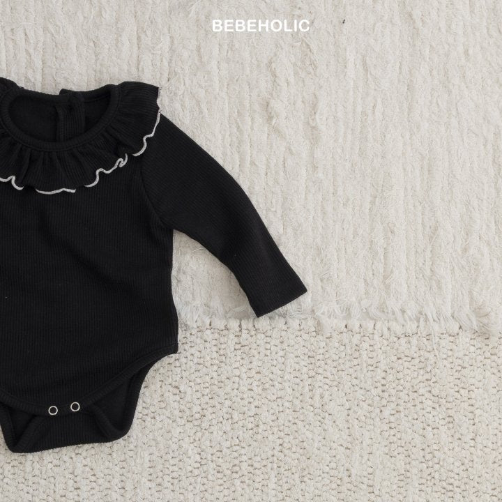 【bebeholic】 Diana Ruffle Suit