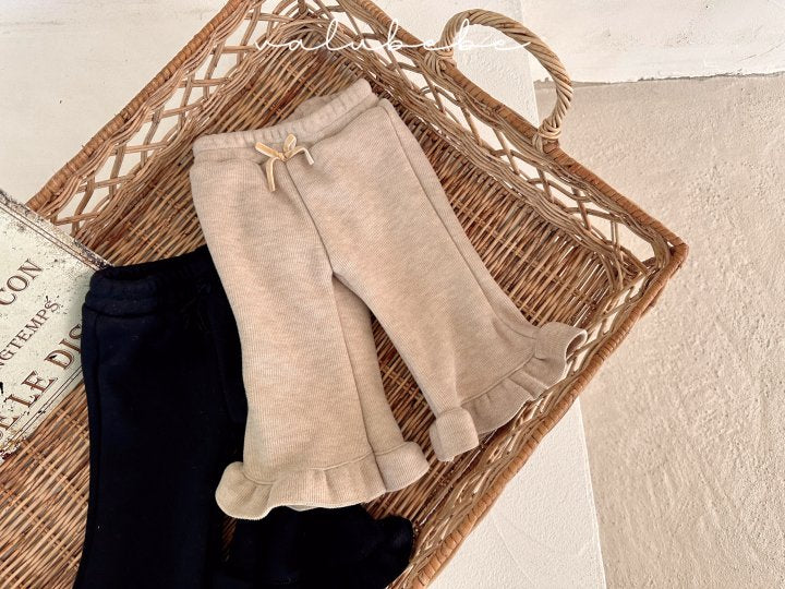 【valubebe】 Semi-bootcut pants (bebe)