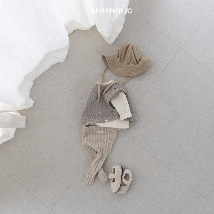 【bebeholic】 Leather foot leggings