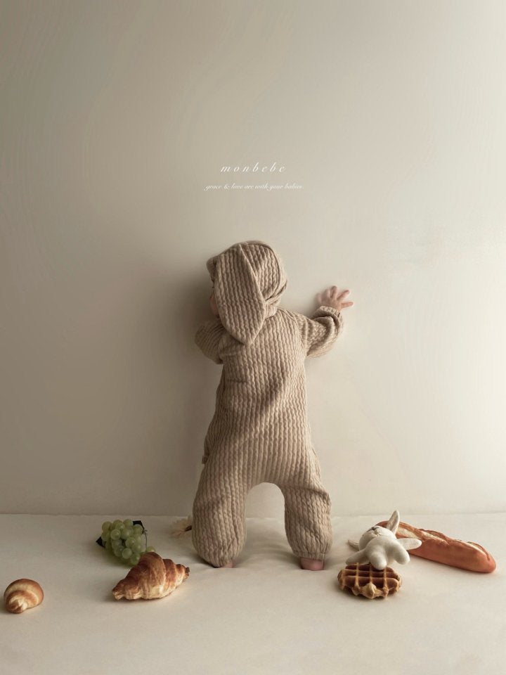 【monbebe】 Bunny Knit Suit