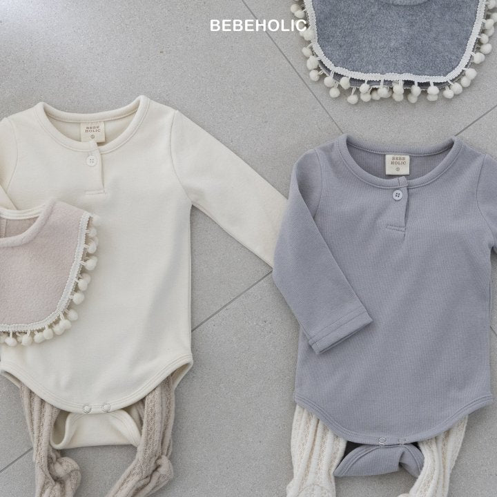 【bebeholic】 Fluffy Suit