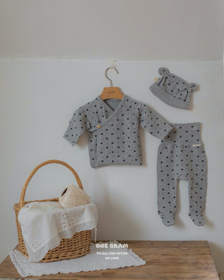 【one gram】 Doodoo newborn Suit & Leggings  ※クーポン使用で表示価格よりさらに10%OFF！9月30日（火）23：59まで！クーポンコード：spt10