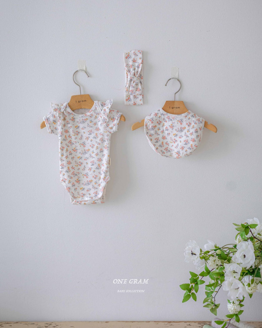 【one gram】 lily suit　※クーポン使用で表示価格よりさらに10%OFF！4月20日（日）23：59まで！クーポンコード：april10