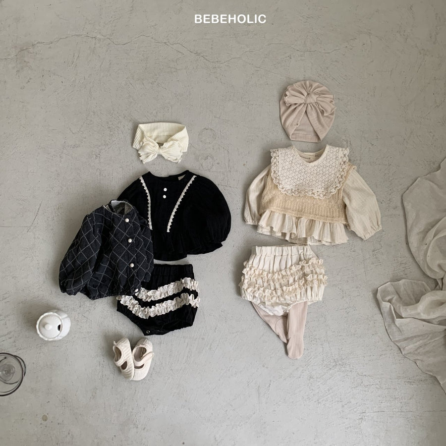 【bebeholic】 Creamy Lace Bloomer