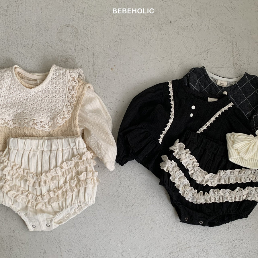 【bebeholic】 Creamy Lace Bloomer