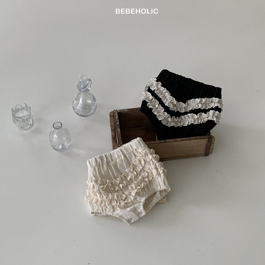 【bebeholic】 Creamy Lace Bloomer