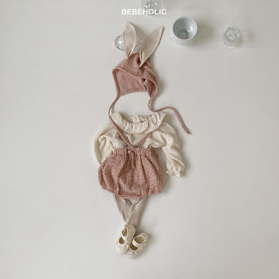【bebeholic】 Rabbit Bonnet Set