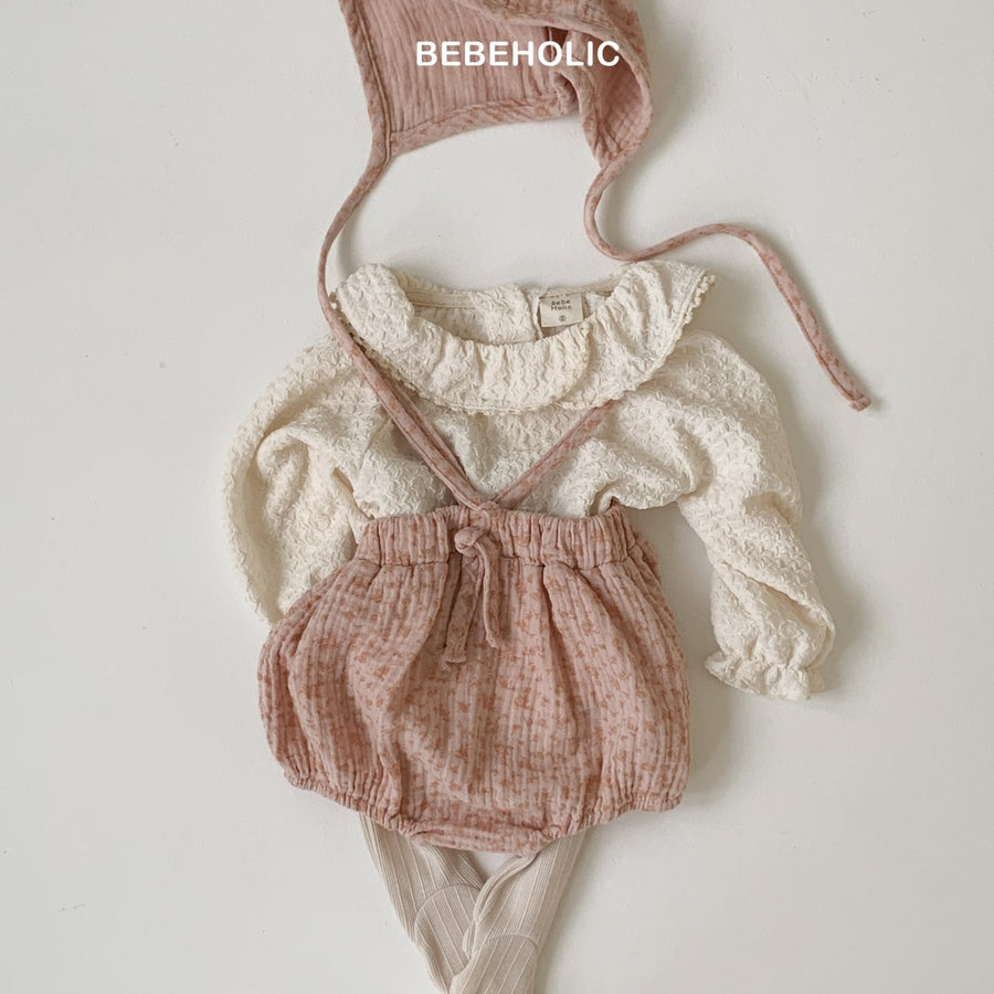 【bebeholic】 Rabbit Bonnet Set
