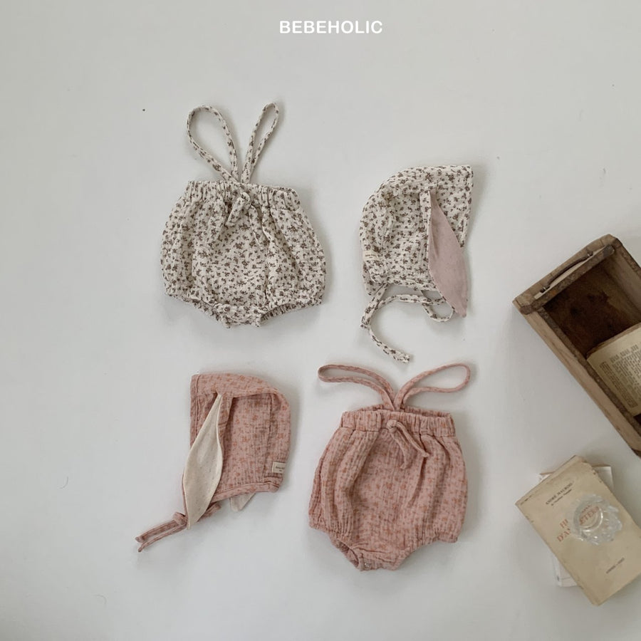 【bebeholic】 Rabbit Bonnet Set
