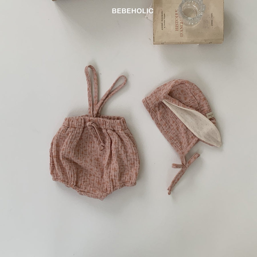 【bebeholic】 Rabbit Bonnet Set
