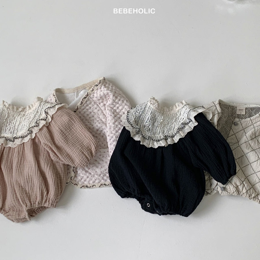 【bebeholic】 Melody Lace Suit