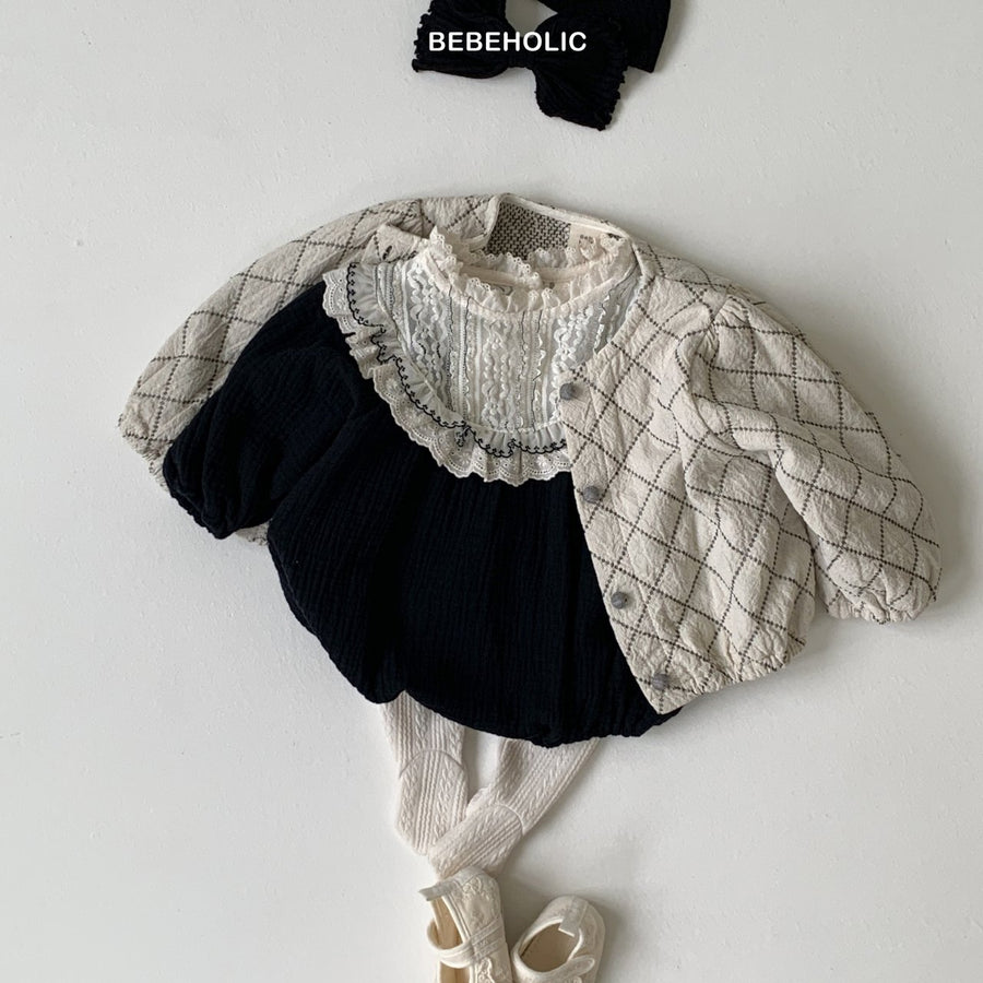 【bebeholic】 Melody Lace Suit