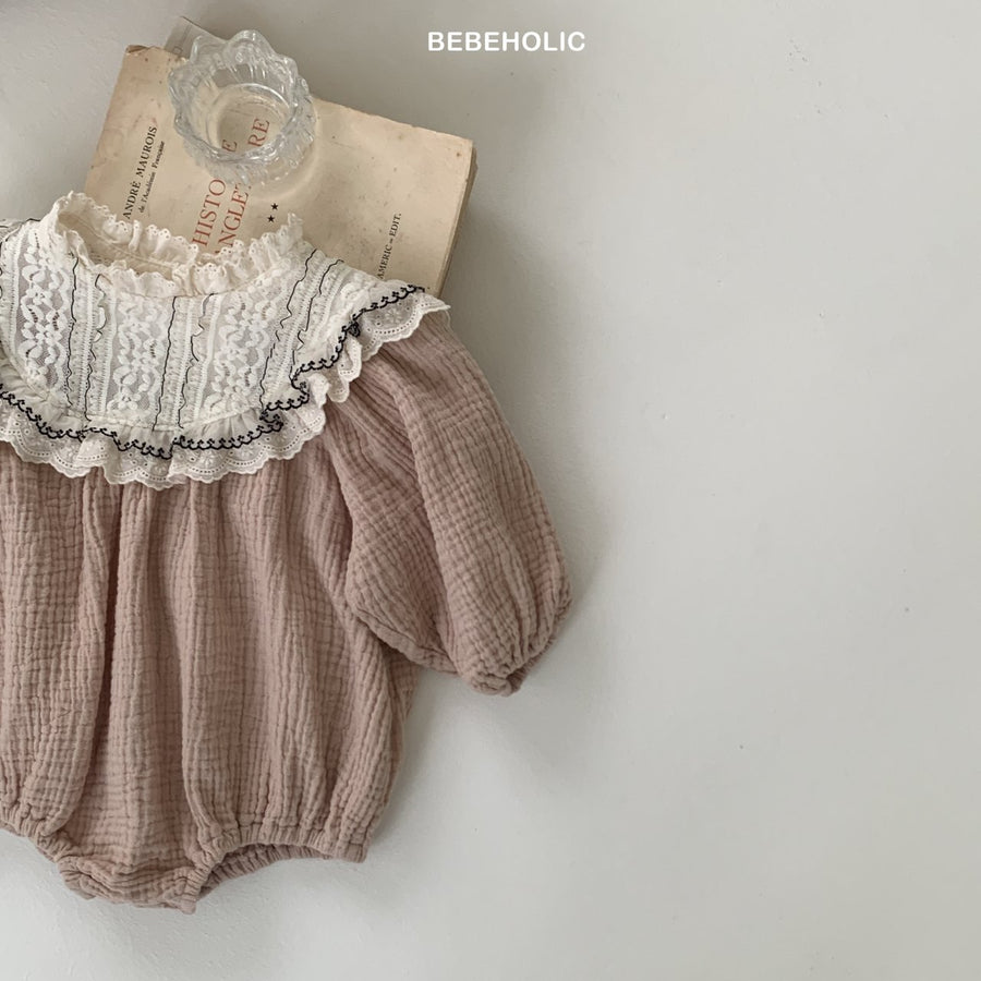 【bebeholic】 Melody Lace Suit