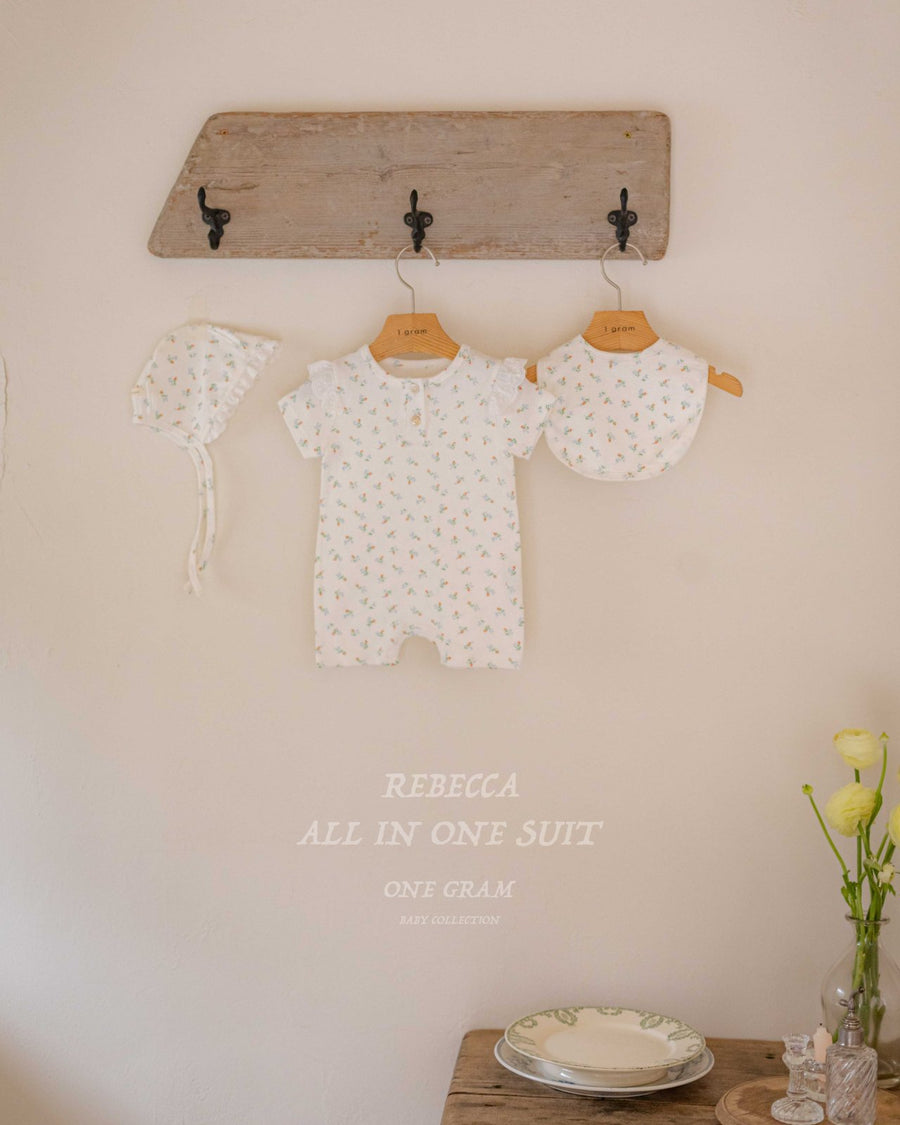 【one gram】 Rebecca bib  ※クーポン使用で表示価格よりさらに10%OFF！4月20日（日）23：59まで！クーポンコード：april10