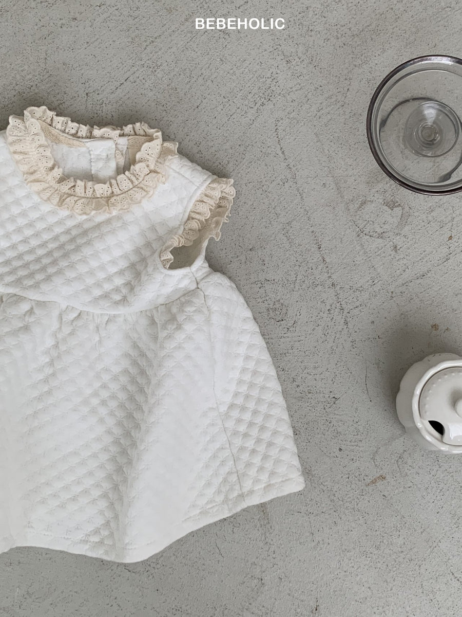 【bebeholic】 Pure lace one piece