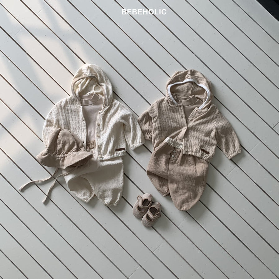 【bebeholic】 Sage Eyelet Hood