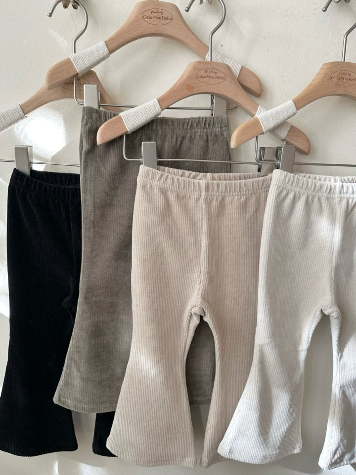 【monbebe】 Golden spandex bootcut pants