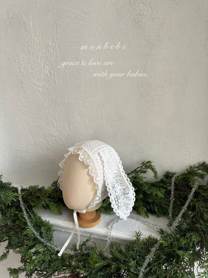 【monbebe】 W Bunny Lace Bonnet