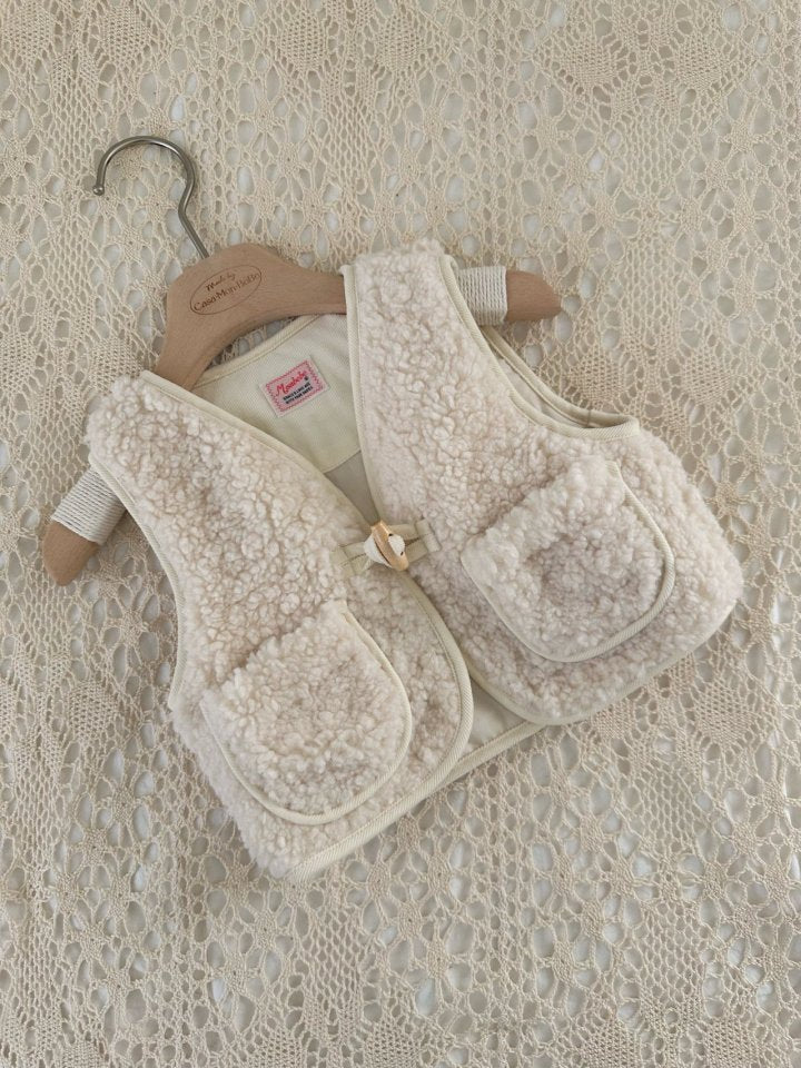 【monbebe】 Bebe wool vest