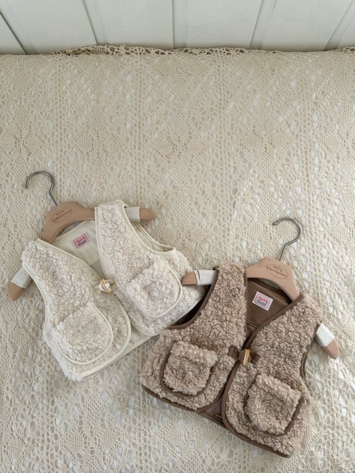 【monbebe】 Bebe wool vest