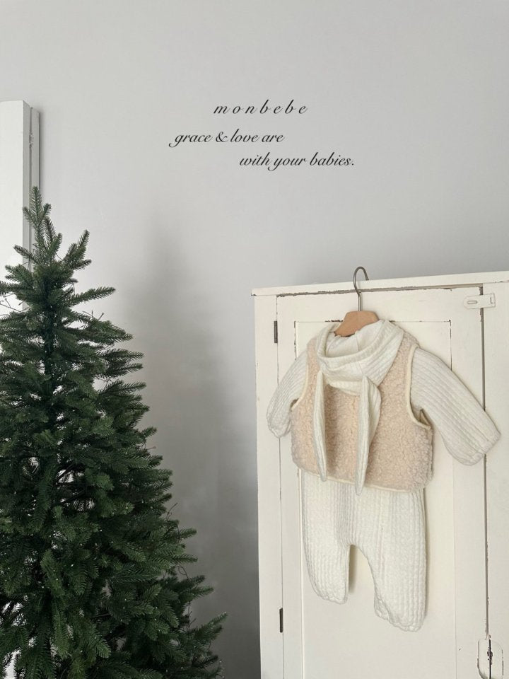 【monbebe】 Bunny Knit Suit