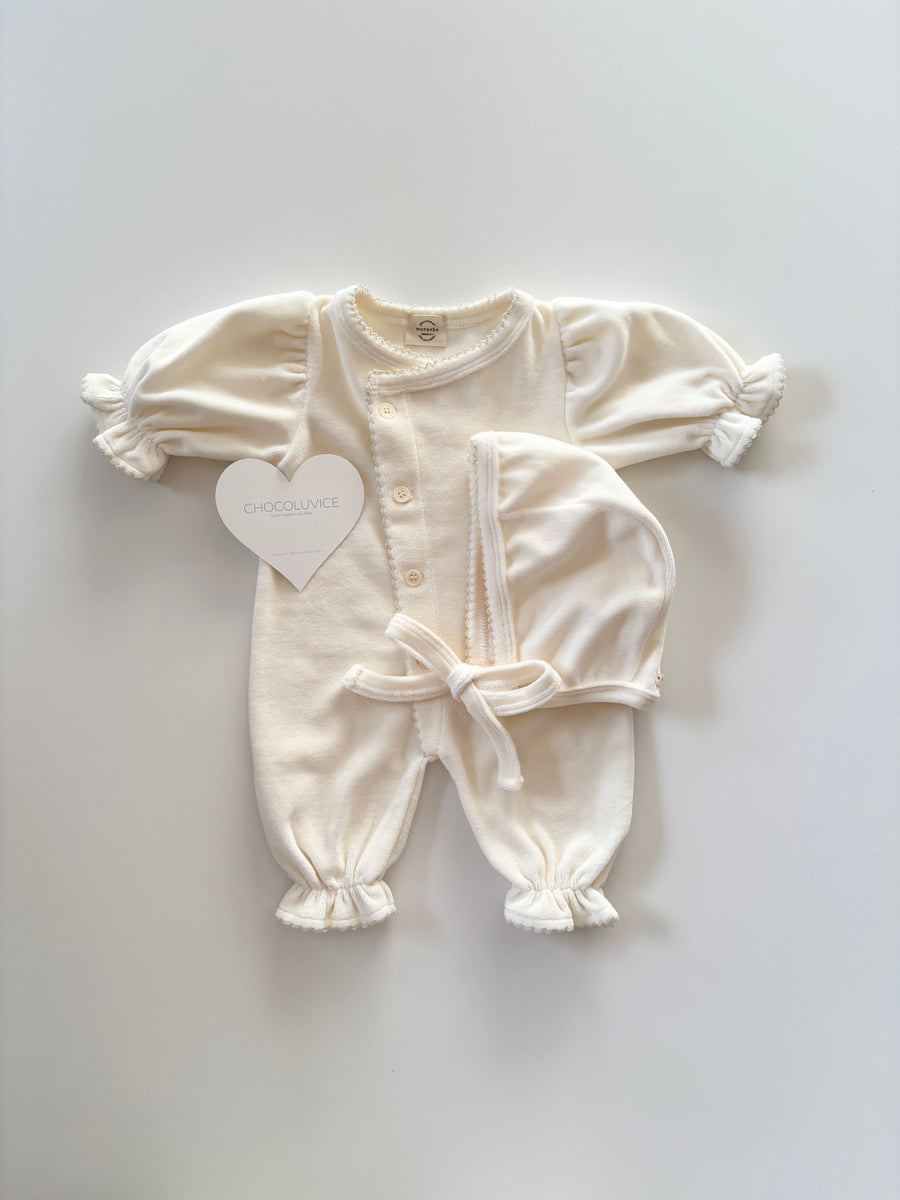 【monbebe】ベロアスノーボンネット