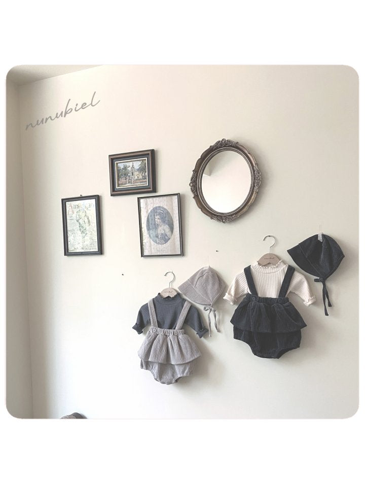 【nunubiel】 Peach romper & bonnet