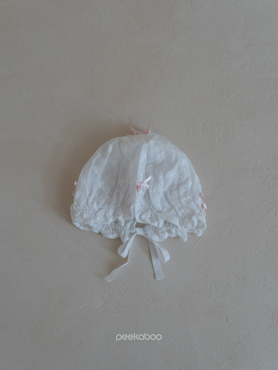 NEW【peekaboo】 Ribbon bonnet　