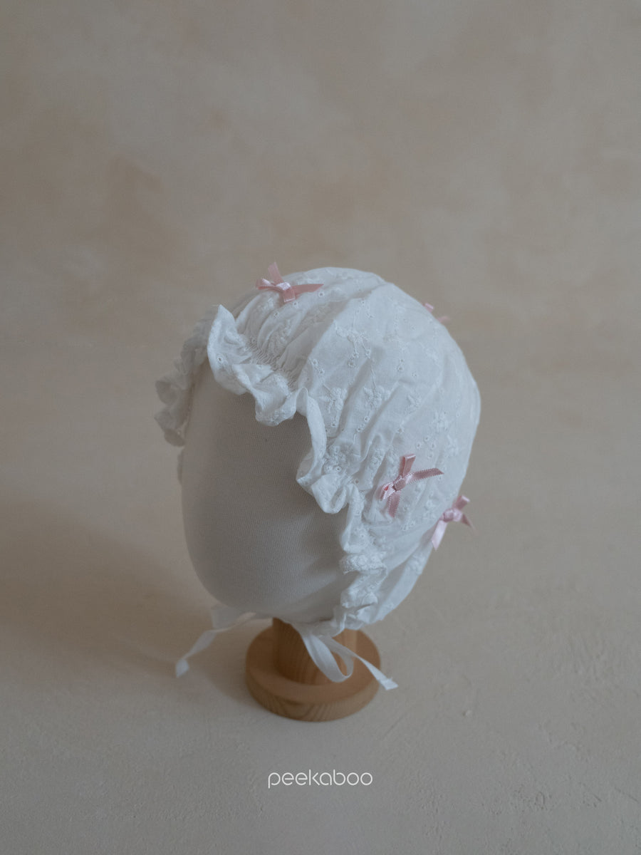 NEW【peekaboo】 Ribbon bonnet　